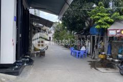 Bán nhà 2 tầng hẻm ôtô sát mặt tiền đường ba đình quận 8, giáp quận 1,4,5,7,10