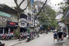 Có 102 cần bán gấp nhà phố tạ quang bửu, hai bà trưng 4 tầng, giá yêu thương 16 tỷ