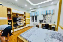 Bán nhà bạch mai 48m2. 5 tầng. ngõ thông 20m oto qua 6.1 tỷ