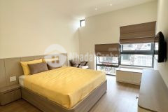 Bán căn nhà siêu đẹp với tone màu trắng sang trọng ngay trung tâm thành phố