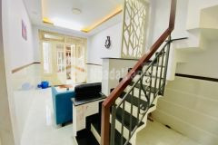 3 tầng mới lạc long quân f8 tân bình 27m2 3.1 tỷ