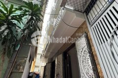 Nhà mới đường hoàng mai hà nội. diện tích 39m, xây 5 tầng, mặt tiền 3.58m giá 4.5 tỷ