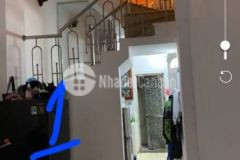 Gấp nhà ngõ thịnh hào 1, chỉ 2.55 tỷ, 25m2x5t, nở hậu, có sân