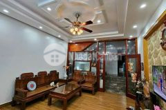 Bán nhà 3.5 tầng kđt phường tân bình, tp hd, 75m2, mt 5m, hướng nam, 3 ngủ, chỉ 4.35 tỷ, trung tâm