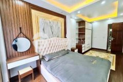 Bán nhà mới lô góc trần khát chân 5 ngủ, hai bà trưng 34m 4 tầng mặt tiền 3,8m. giá 4,25 tỉ