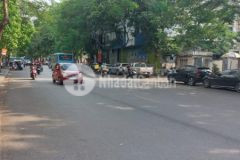 Bán nhà mặt phố trần đại nghĩa, hai bà trưng. dt 56m xây 2 tầng, mặt tiền 12m, giá 17 tỷ