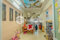 Bán nhà trung tâm thanh xuân gần ô tô, 5 tầng full nội thất chỉ 3xx tỷ.