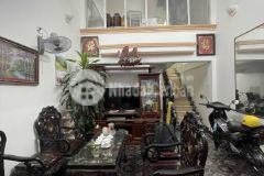 Bán nhà gần tôn thất tùng 35m 6 tầng mặt tiền 4m ô tô 3 ngủ master. lh 0393838449