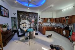 Nhà đẹp cầu giấy lô góc 6 tầng mặt tiền hơn 4m chỉ 5.95 tỷ ở ngay