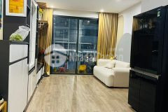 Cho thuê căn hô 3 ngu 75m2,đây đu nôi thât