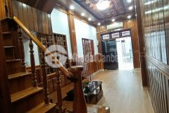 Bán gấp nhà gỗ, trần cao vân, thanh khê, 3 tầng, 3pn, cách biển 2 phút