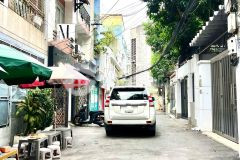 Chỉ 7.xx tỷ,hẻm xe hơi đỗ cửa,5 tầng,4pn, 40m2, nguyễn văn trỗi,phú nhuận