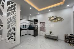 Có 102 bán nhà minh khai, hai bà trưng 33.3 m2, 4 tầng, mặt tiền 5.9m, giá chỉ 4,x tỷ