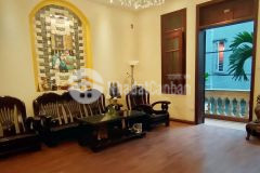 Cần bán gấp nhật chiêu mặt phố vỉa hè 75m2 x 5 tầng đối diện hồ tây