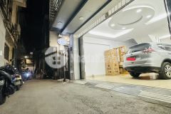 Bán nhà thái thịnh hai mặt ngõ trước sau phân lô ô tô 7 chỗ ngủ trong nhà