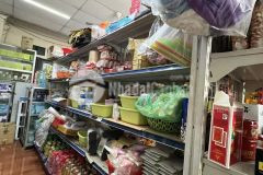 Cho thuê khu vực long biên thoáng rộng range đỗ cửa. đg rộng 17m. diện tích 50m. mt nhỉn