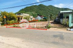 Bán đất diên tân mặt tiền hương lộ 62 gần uỷ ban xã