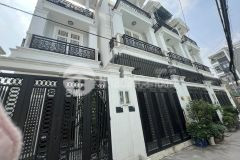 Siêu vip gấp bán ngay ngã 4 bình triệu cầu bình lợi ngang 7m giá nhỉnh 7tỉ.có tl