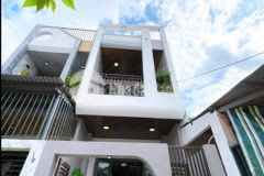 Bán nhanh nhà 2 tầng mt huy cận 76m2 giá chỉ 4,x tỷ