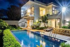 Cho thuê căn biệt thự hướng đông nam với diện tích 242m² giá 28tr tháng