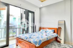 Phòng cho thuê quận 7.....phòng ban công full nội thất free phí dịch vụ lh 0931609000