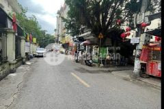 Bán đất mặt phố lê văn hiến tặng nhà 2 tầng kinh doanh sầm uất