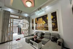 Bán nhà đẹp 3 tầng hxh trục tô ngọc vân ngang rộng 4,8m 52m2 full nt chỉ 4,1 tỷ