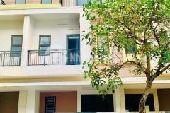 Bán nhà liền kề 3 tầng, mới hoàn thiện full nội thất, giá rẻ vsip từ sơn