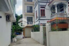 Bán nhà phúc lợi,long biên 30m2,5 tầng mới,mt7m lô góc chỉ 2.8 tỷ