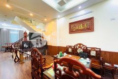 Hạ 500 triệu bán nhà phố nguyễn lân 2 mặt tiền view hồ 42m2, 5 tầng khu phân lô quân đội