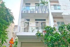 Nhà 3 lầu sân thượng mặt tiền đường số liền kề phú mỹ hưng. q7