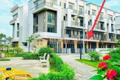 Nhà phố cạnh công viên chưa đến 3,5 tỷ