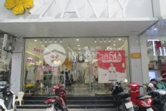 Nợ bank bán gấp mặt phố xã đàn sầm uất, 2 mặt đường 62m2 chỉ 31.68 tỷ. lh 0989.62.6116