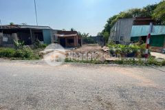 Quá rẻ để đầu tư 210 m2 giá 390 triệu shr công chứng ngay gọi cho em xem đất