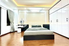 Bán nhà nguyễn khang cầu giấy 35m x5t, mt 5m. giá 5,1 tỷ.