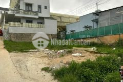 Chủ cần để lại lô đất xây dựng 2 mặt tiền nam hồ