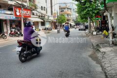 5 tầng mt cư xá phú lâm d, q6 dòng tiền 20 tr tháng