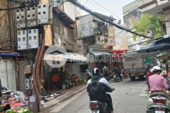 Bán nhà đẹp gốc đề minh khai, 25m, 5t, 2,9 tỷ, lh 0984417892.