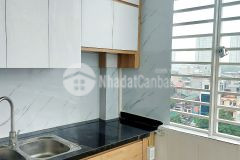 Bán ccmn gần mặt phố thái hà, 47m2, 2 ngủ, 1 khách, 1wc, 1 bếp, sân phơi. sổ riêng 999tr