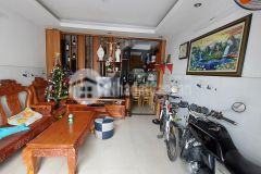 Nhà hẻm xe hơi quận 7, dọn vào ở ngay, giá tốt cho người thiện chí