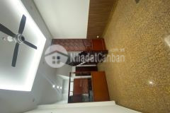 Bán đất tặng nhà ngõ 202 võ chí công, ngõ xe fortuner chánh, dt 36m2, chỉ 5.15 tỷ.