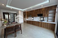 Bán nhà hồ tùng mậu, 54m x mt 4.5m 7 tầng thang máy, gara ô tô, lô góc, kinh doanh, gần phố, 10.5 tỷ