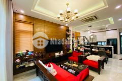 Bán nhà phân lô hiếm quận cầu giấy, vị trí đẹp, mt to, vỉa hè, ô tô tránh,kinh doanh đỉnh