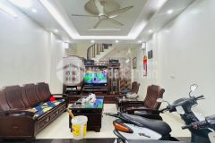 Nhà phố cầu giấy giá dưới 100trm2