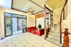 Nhà mới kính koong ngay lĩnh nam ba gác đỗ cửa muôn vàn tiện ích