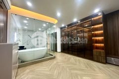 Bán nhà ngọc lâm lô góc full nội thất cao cấp gara 2 oto