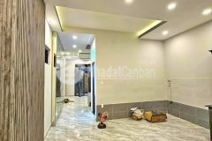 Nhà xinh lung linh 2 lầu hẻm 935 huỳnh tấn phát, quận 7