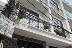 Bán nhà xuân thủy cầu giấy 38m2 5 tầng mt 5m ô tô đỗ cổng ngõ rộng 6m 5.5 tỷtl.