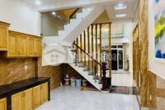 Bán nhà 4 tầng 64m2, tiền lân, bà điểm hóc môn, giá 5.8 tỷ. liên hệ việt 0907519417