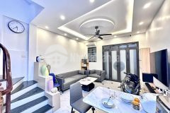 Bán nhà nam dư, hoàng mai. 31m xây 5 tầng, mặt tiền 4m, giá 3.45 tỷ